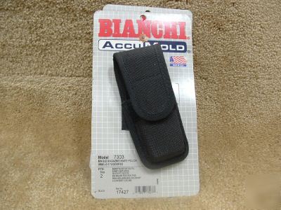 Bianchi accumold 7303 size 2 magazine/knife pouch 