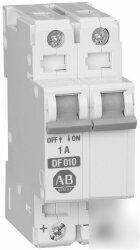 New 1492-CB2G200 allen-bradley 1492CB2G200 new in box