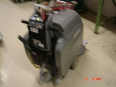 Nobles tennant 5300T 20INCH floor scrubber 