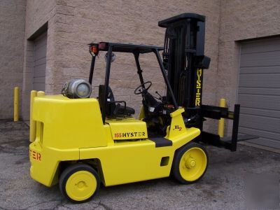 Forklift hyster 15500LBS cap cushion runs & s good