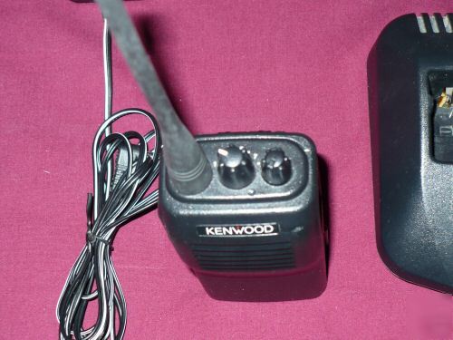 Kenwood tk-360G TK360G uhf 8 channel transceiver