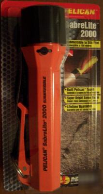  pelican super sabrelite 2000 flashlight - orange