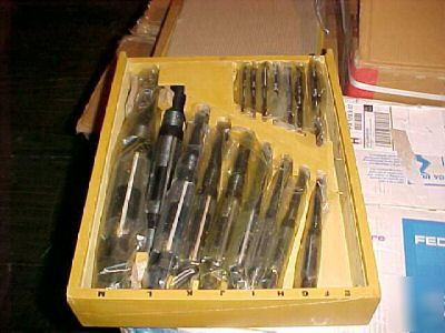Blade reamer set in case