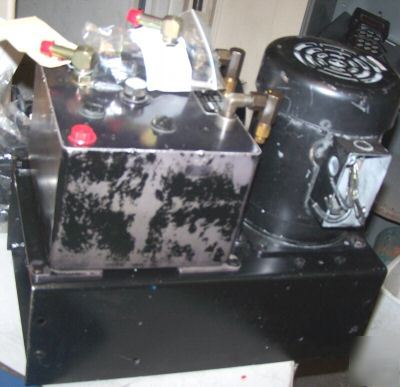 Web dynamics model 400-b web aligner w 1/3 hp motor