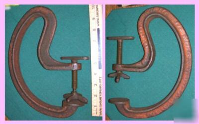 Flexible material clamp / vulcanized hot patch clamp