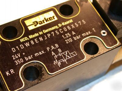 New parker 24VDC hydraulic valve D1DW8ENJP75C06X575