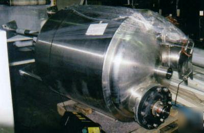 250 gallon precision stainless sanitary tank CH124