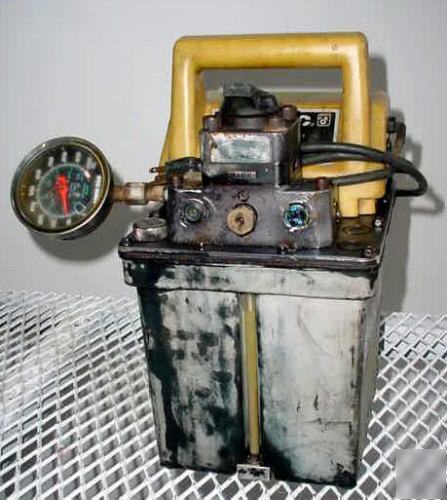 Enerpac hydraulic pump 10,000 psi, 115 v,2 speed motor