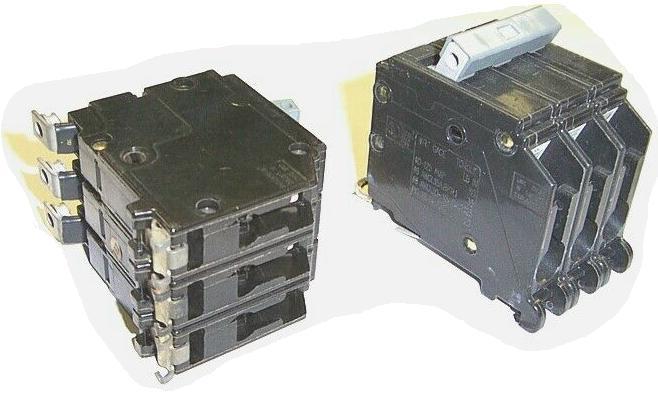New cutler hammer chb circuit breaker 3P 40A CHB340 