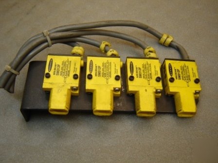 Banner mini-beam model.SM312F