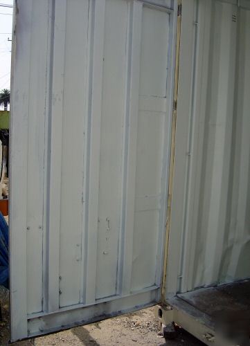 Clean 20FT. storage sea container.
