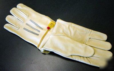 Drivers glove-cowhide grain, keystone thumb, draw strap