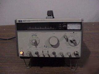 Hp #8654B signal generator op.003