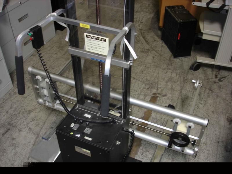 Alum a lift electric battery powered ergonomic mfg lift