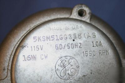 Unit bearing shaded pole motor