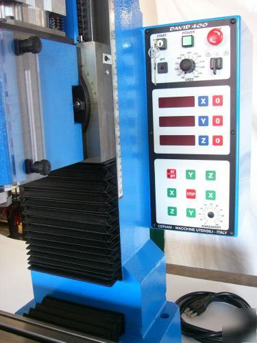 Milling machine 
