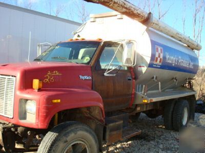 1991 gmc topkick/auger feed bed