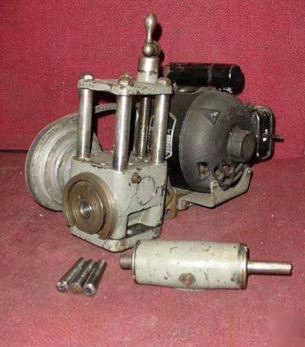 Versa-mil milling,grinding,key way attachment for lathe