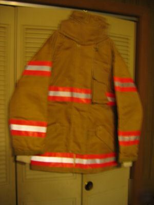 New securitex turn out / bunker gear 34 chest