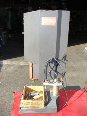 Branson ultrasonic welder 8200 plastic mold machine