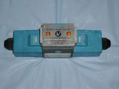 Vickers directional pilot valve #DG4S4LW-012N-h-61-S471
