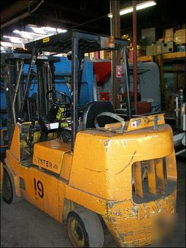 Hyster fork lift truck - 8000 lbs capacity