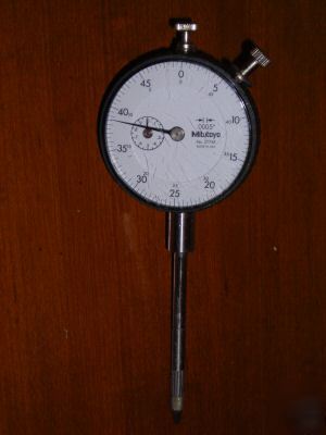 Mitutoyo dial indicator 0-1