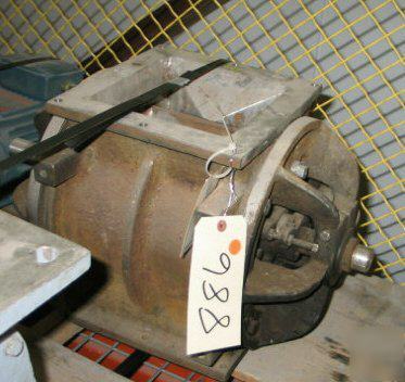 8â€ x 8â€ spout waldron rotary valve (886)