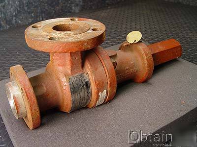 Teledyne farris steel valve 26FA10-A10, 11/2F2, red
